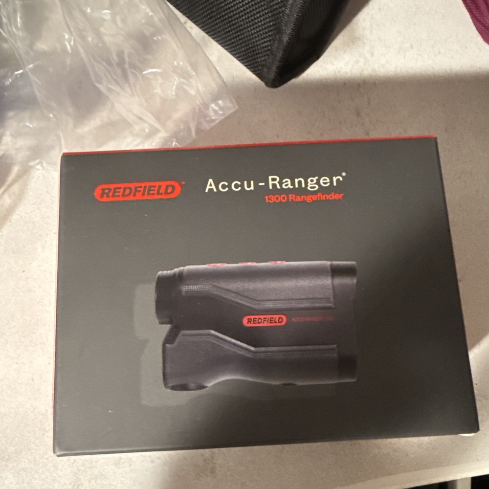 Redfield Accuranger 1300 yard Rangefinder