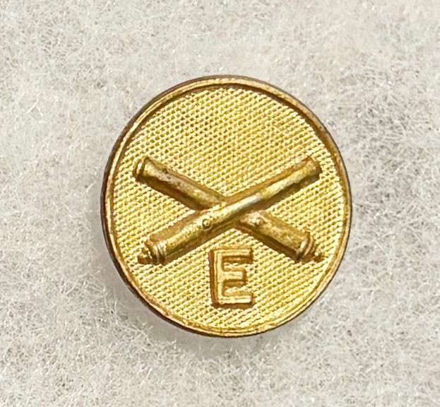 1920's Field Artillery E Battery Enlisted Collar Disc