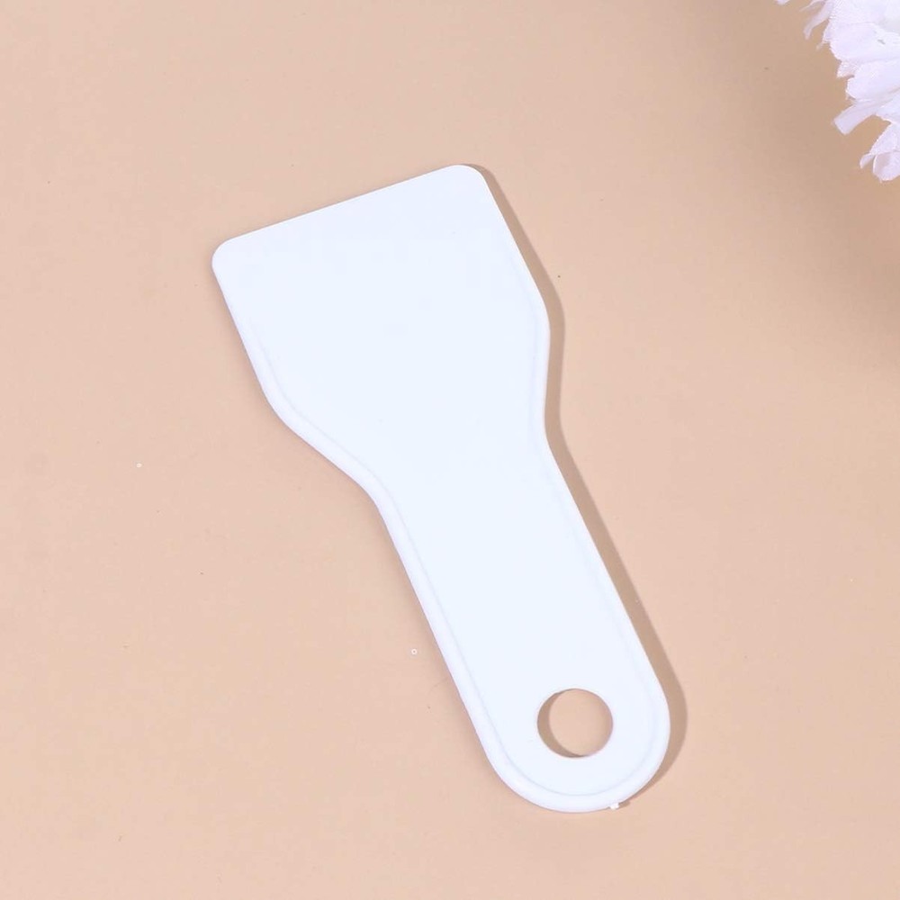 Compact Flat Ice Scraper with Gentle Round Edges - Effortless Winter Tool