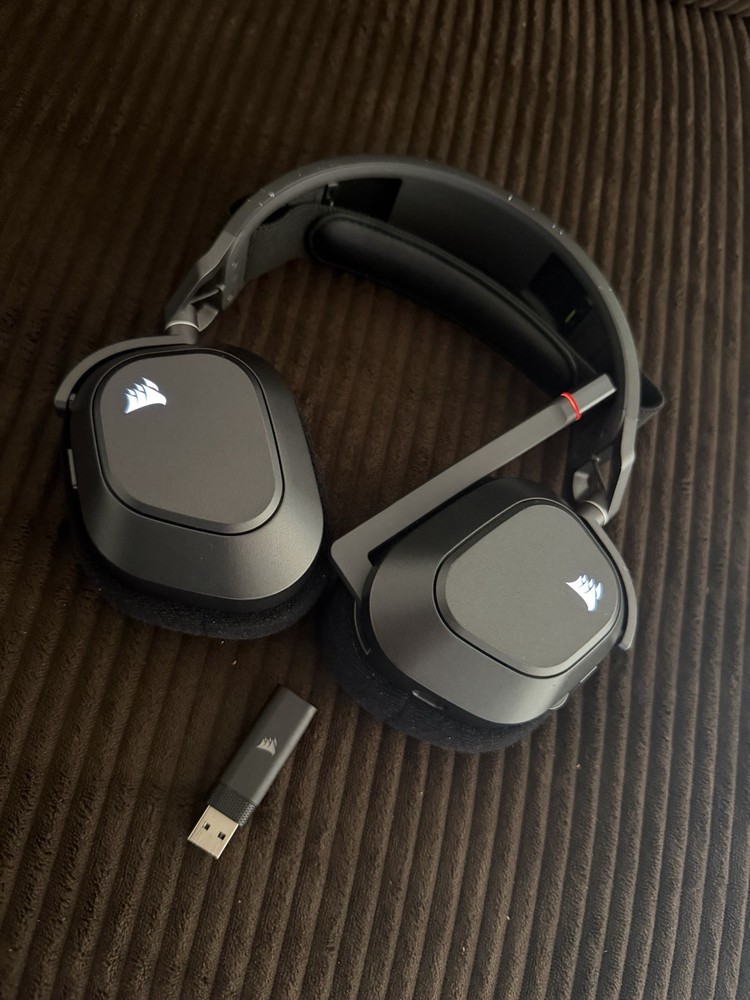 Corsair HS80 Max Wireless Gaming Headset Multiplatform Bluetooth