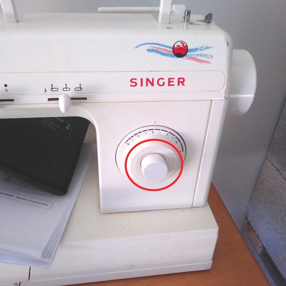 Reverse Knob for SINGER Sewing Machine #356115-452