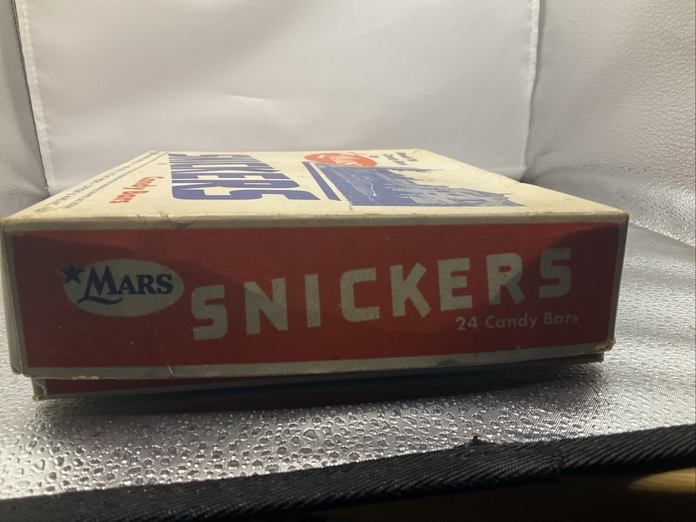 Vintage 1958 Mars Snickers Candy Box