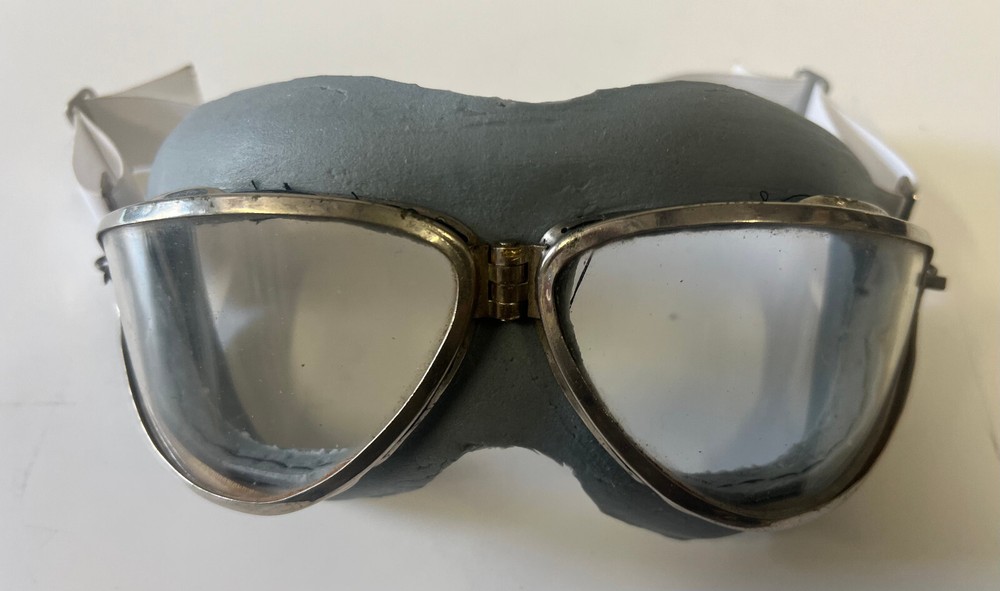 SEESALL FLYING GOGGLES - EXCELLENT
