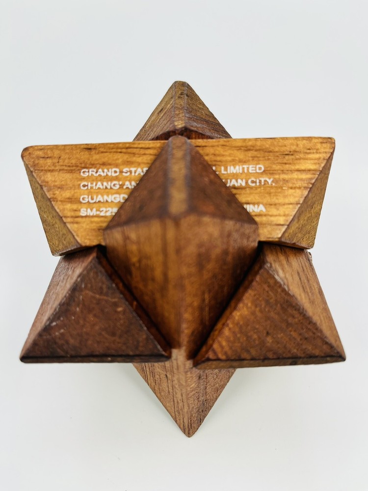 Star Puzzle Wood Cube Brain Tease 3D Mind Challenge Game