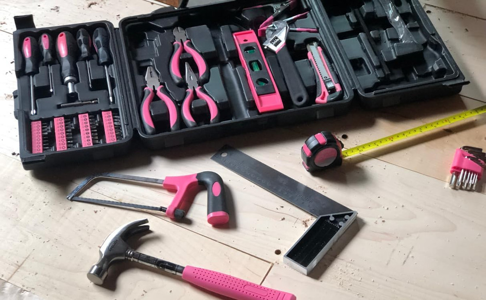 Tools 71 Piece Complete Household Tool Set with Clamp, Hacksaw, Carpenter Square