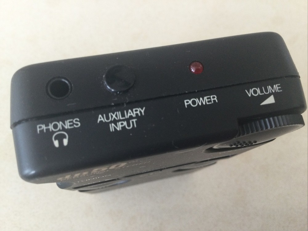 db50 Personal Stereo. Chaparral. Communications