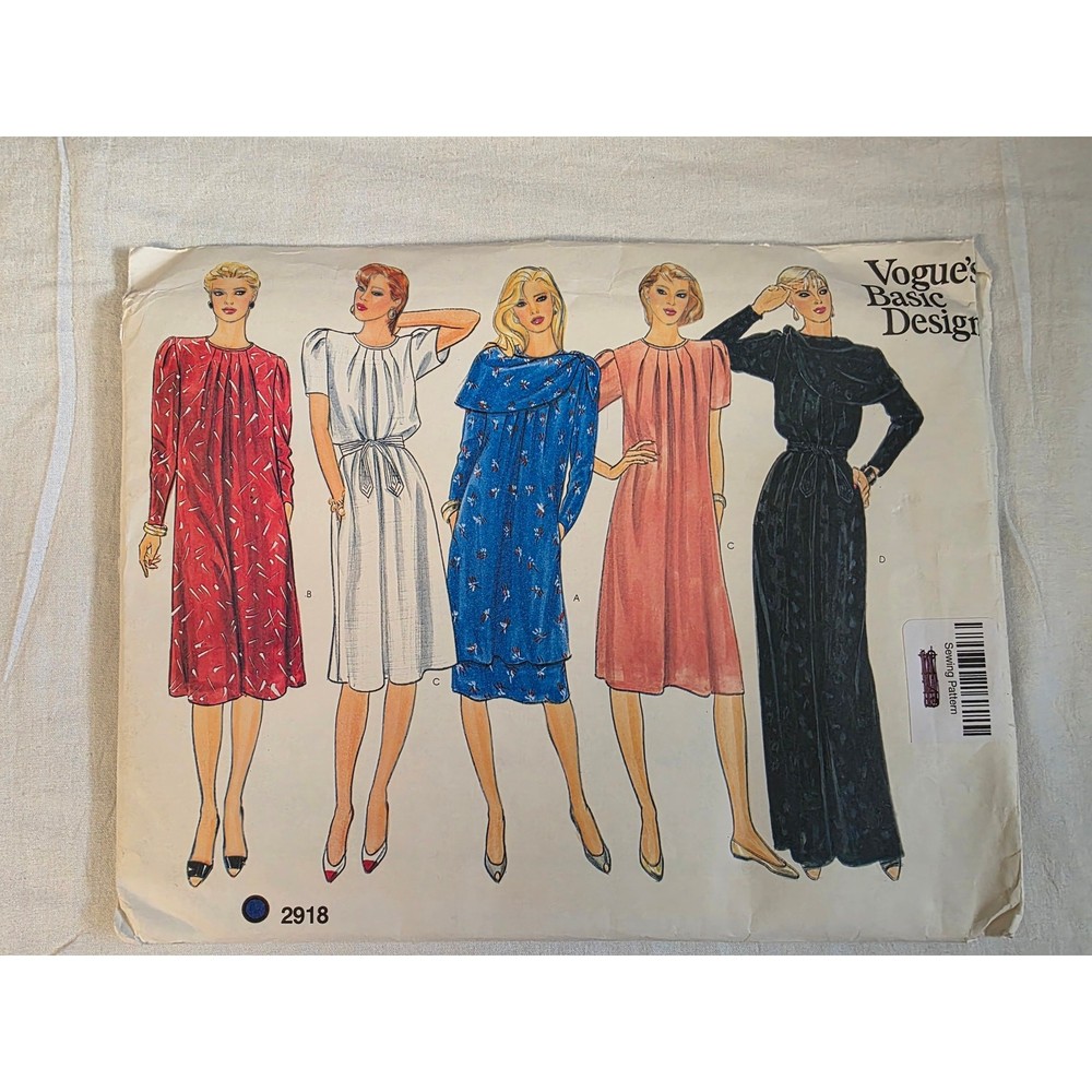 Vogue Basic Design Pattern 2918 Size 14 New in Packet