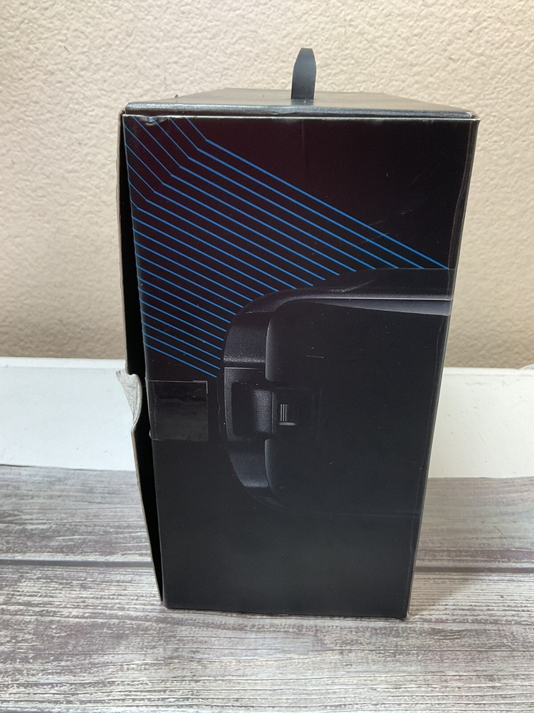 Samsung SM-R324 Gear VR W/Controller Powered by Oculus