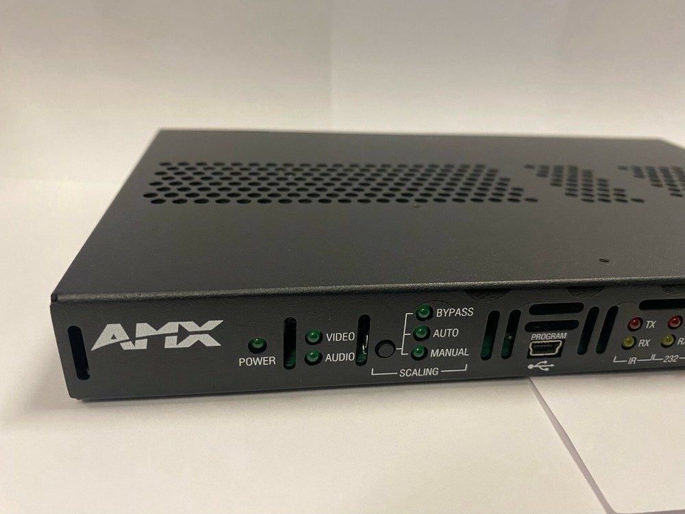 AMX FG1010-500 DXLink Multi Format