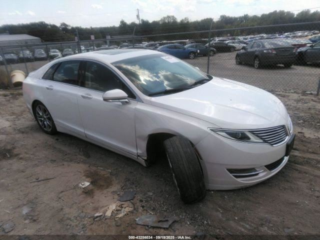 MKZ 2015 Glove Box 4852690