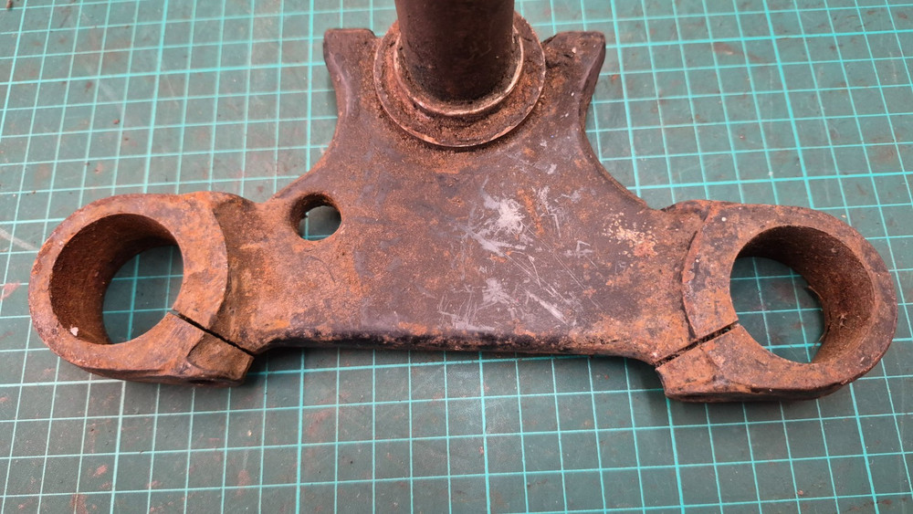 BSA Bottom Yoke - used