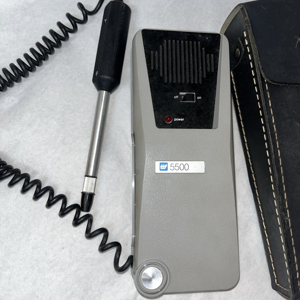 TIF 5500 Leak Detector With Case
