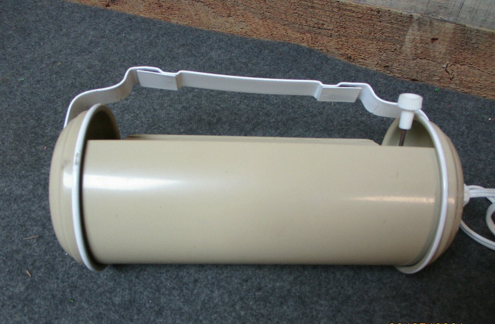 Vintage Metal Reading Lamp with Mounting Bracket
