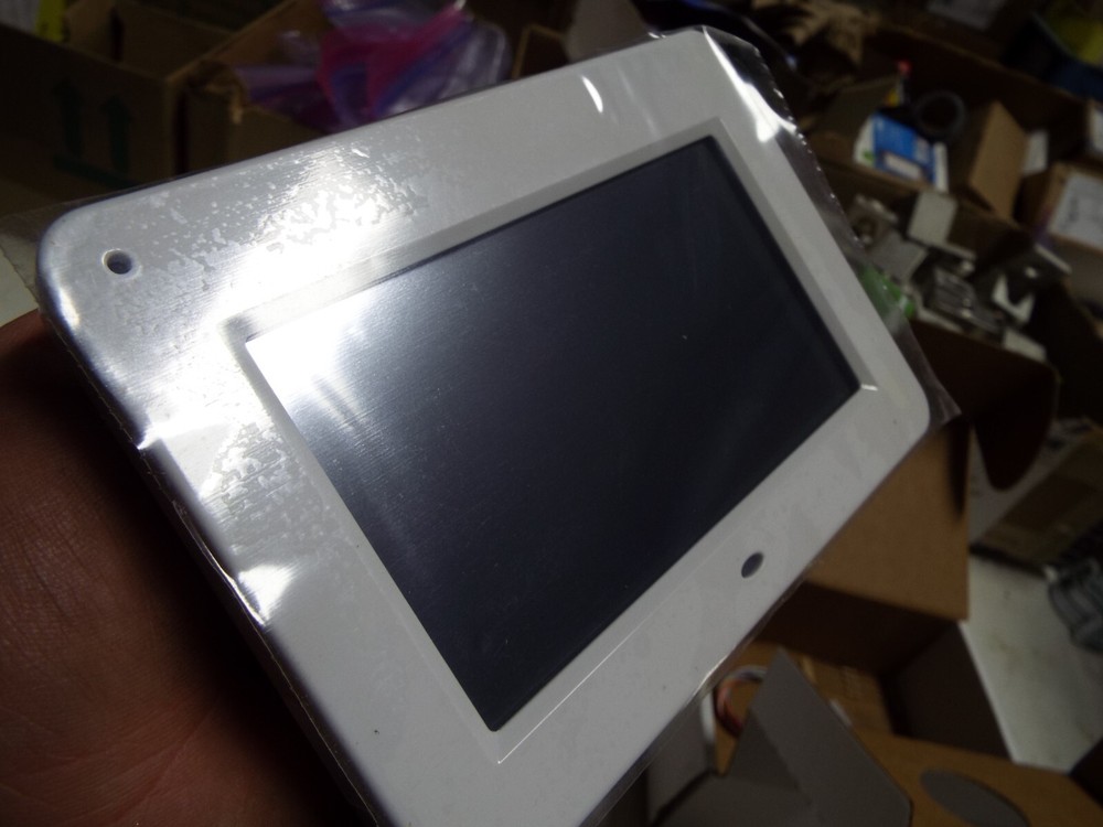 DMP 7872-B Graphic Touchscreen LCD Keypad (white)