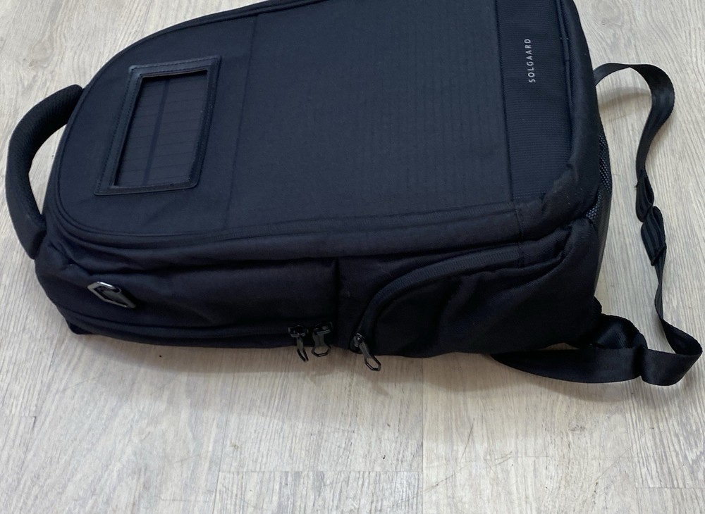 Solgaard Lifepack Black Backpack With Solarbank Excellent Condition