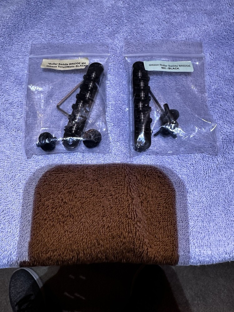 Gibson TOM Roller Saddle Bridge M4: Black