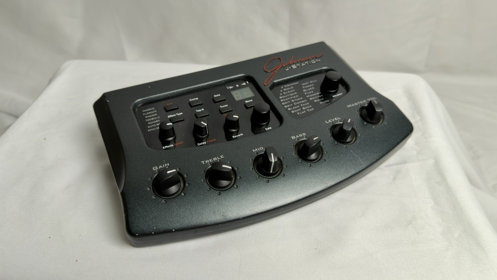 Johnson J-Station Multi-Effects Pedal Processor Black