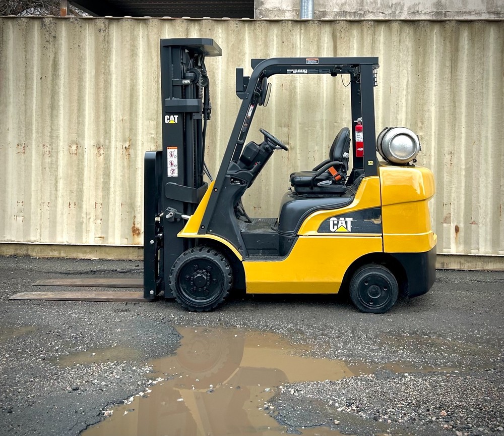 2020 CATERPILLAR 2C6000 FORKLIFT 6000 LBS