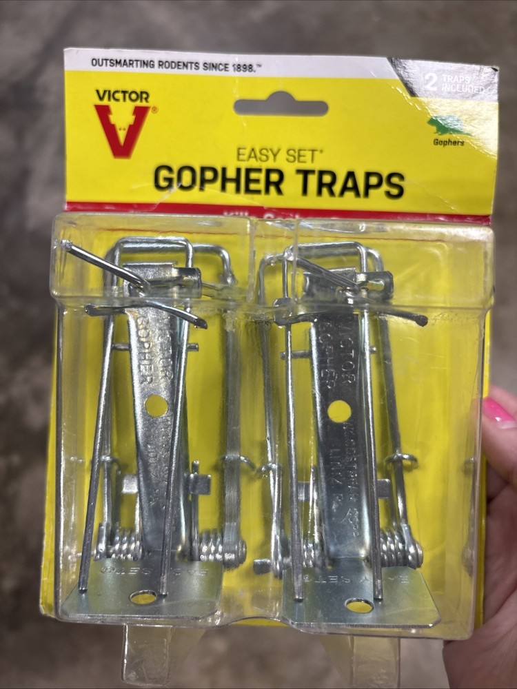 Victor 0611 Easy Set Gopher Trap 2 Pack New