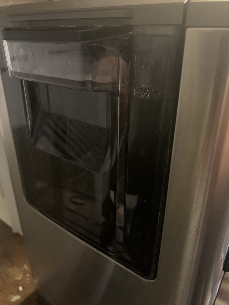 Wolf Gourmet Programable Coffee Maker WGCM100S Auto Drip System Red Knobs