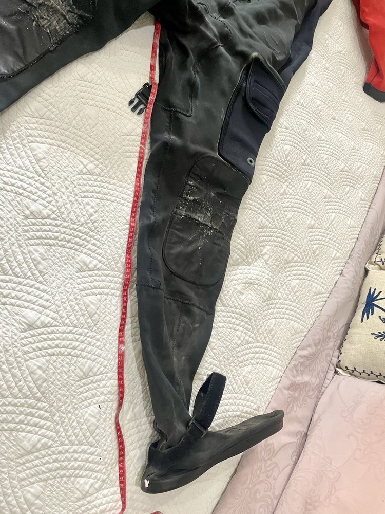 DUI DRYSUIT CF200