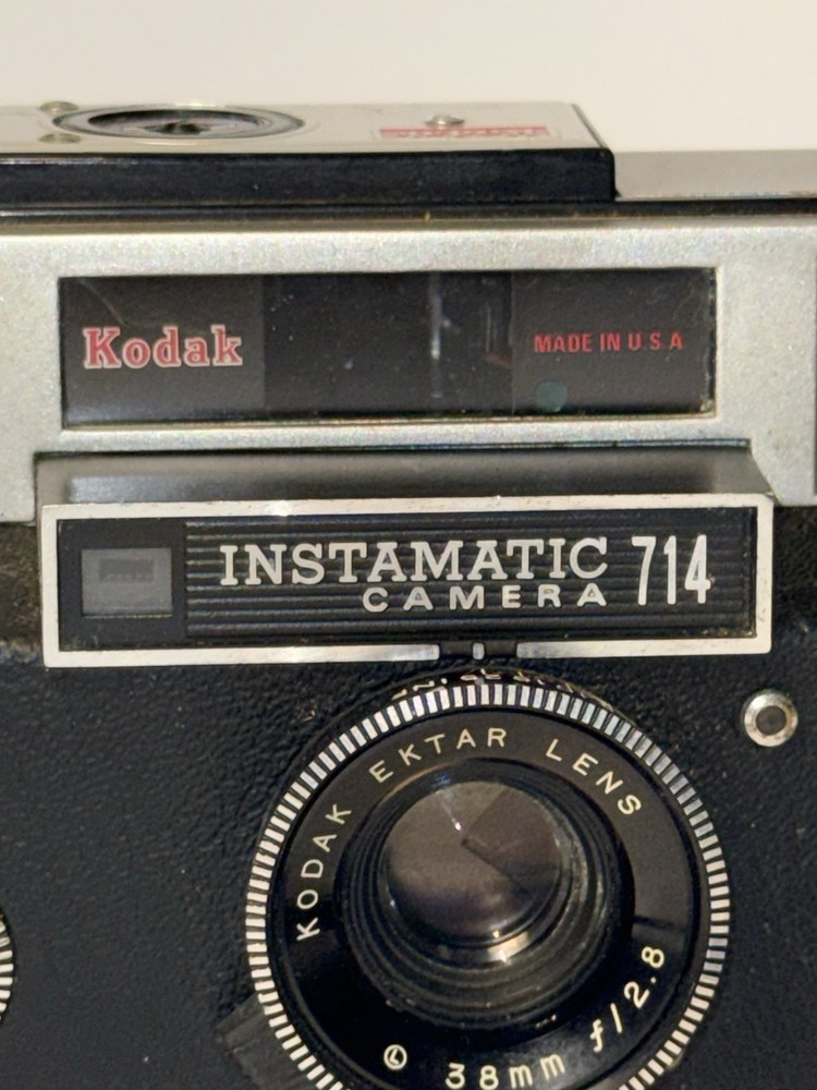 Vintage KODAK INSTAMATIC 714 - UNTESTED