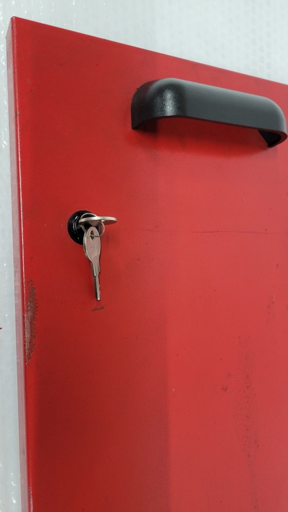 R811 Hunter wheel alignment machine cabnet right door assembly with lock