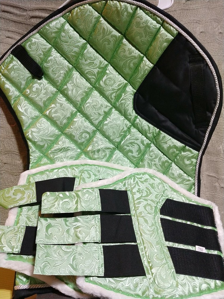 Horse Pad And Wrap Set full size (r)