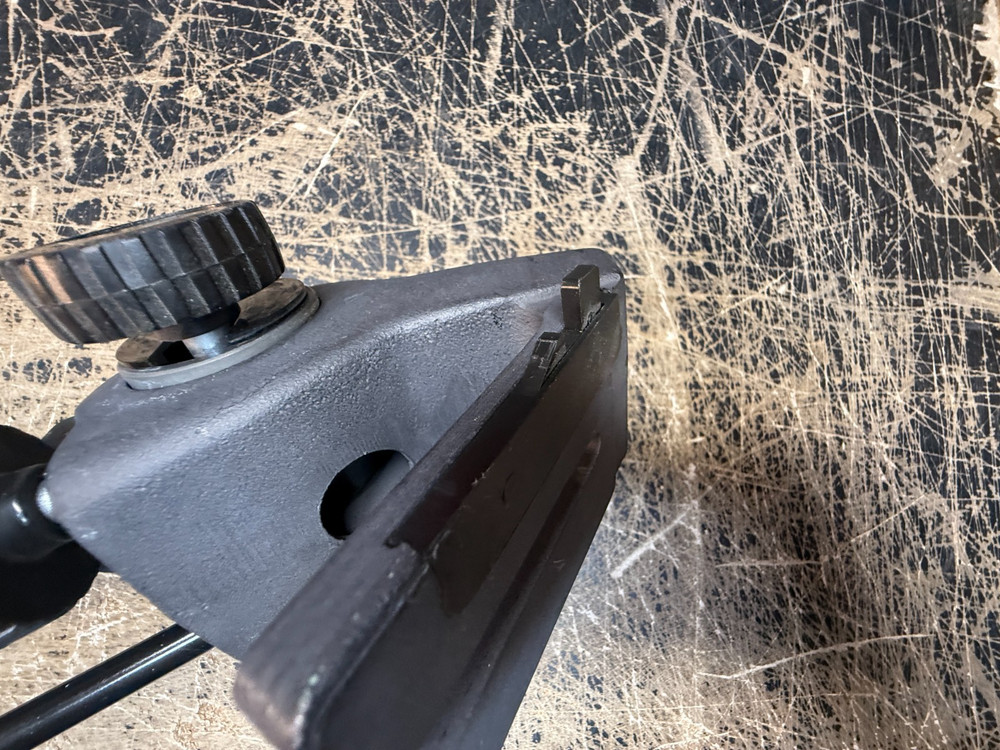 Quick Set 5-95818-6B Tripod