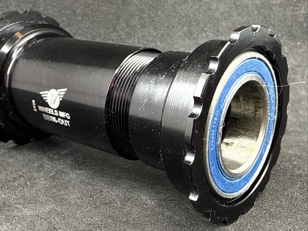 Wheels Mfg. Thread-Together BB86/92 SRAM GXP BB ABEC-3 Bearings Black Cups