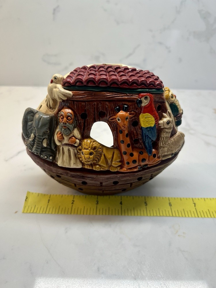 VINTAGE: 5.5" Authentic PERUVIAN Handmade Clay Pottery - Noah Ark Votive