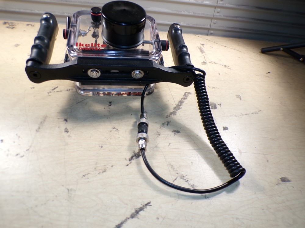IKELITE UNDERWATER HOUSING DIGITAL