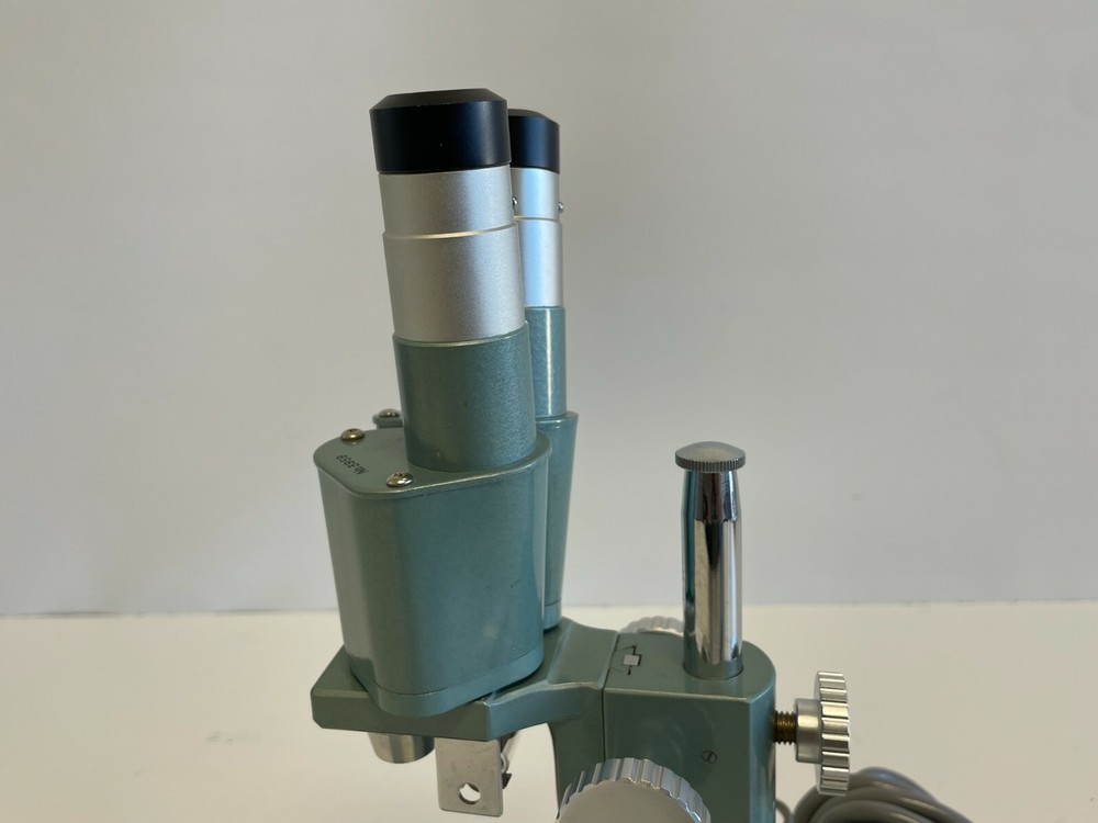 Vintage Ken-A-Vision Microscope with Eyepieces
