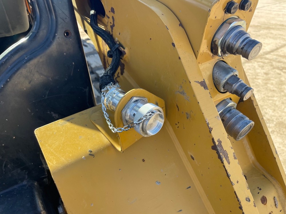 2021 CAT 259D3 Track Loader High Flow