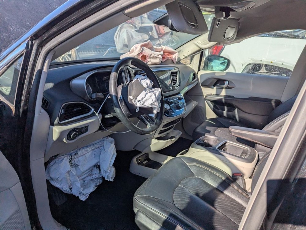 Camera/Projector Camera Front View Fits 17-20 PACIFICA 793672