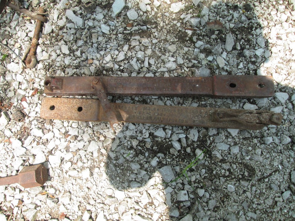 Eureka Windmill  Pump Quick Disconnect,  Long Version, 2 to make 1