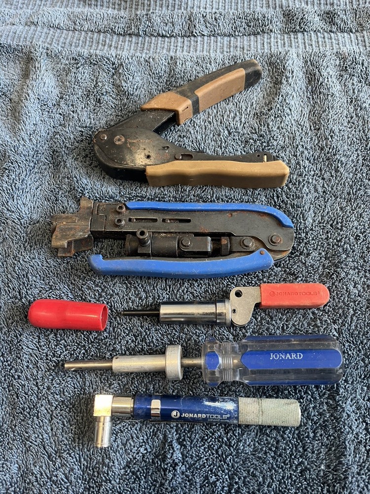FIXED COMPRESSION CRIMPER TOOL  With Mixed Tools Used