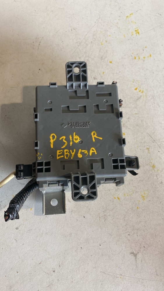 2011 Acura RL Secondary Dashboard Fuse Box Junction Unit Assembly