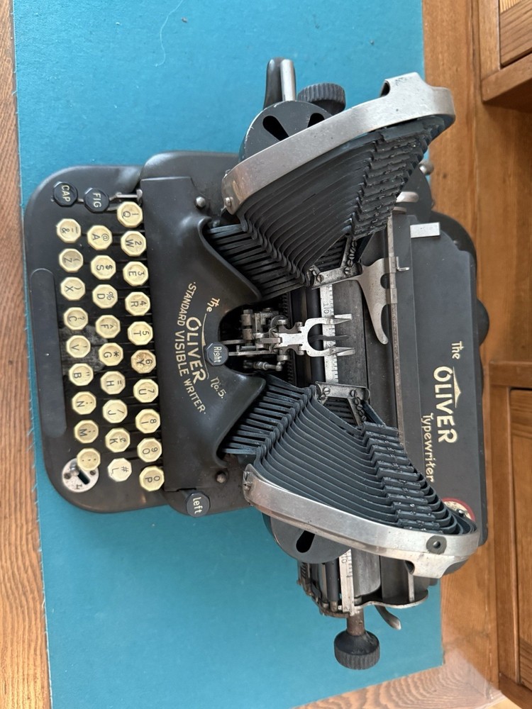 oliver no #5 typewriter 1898