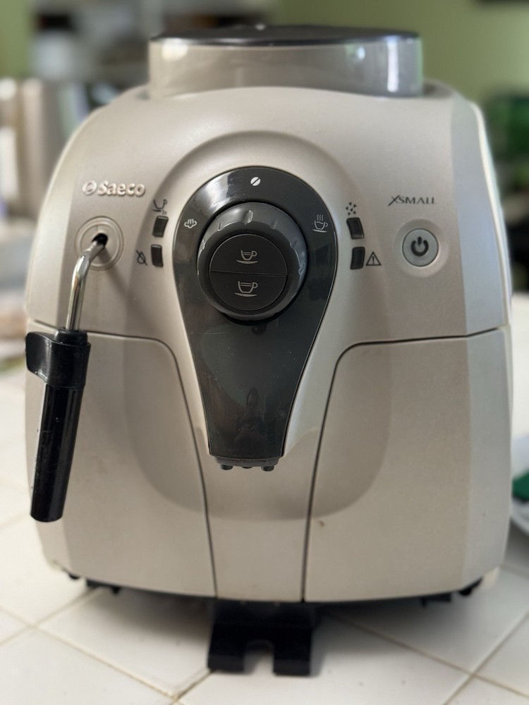 Philips Saeco XSmall Fully Automatic Espresso Coffee Maker Machine HD8745/47