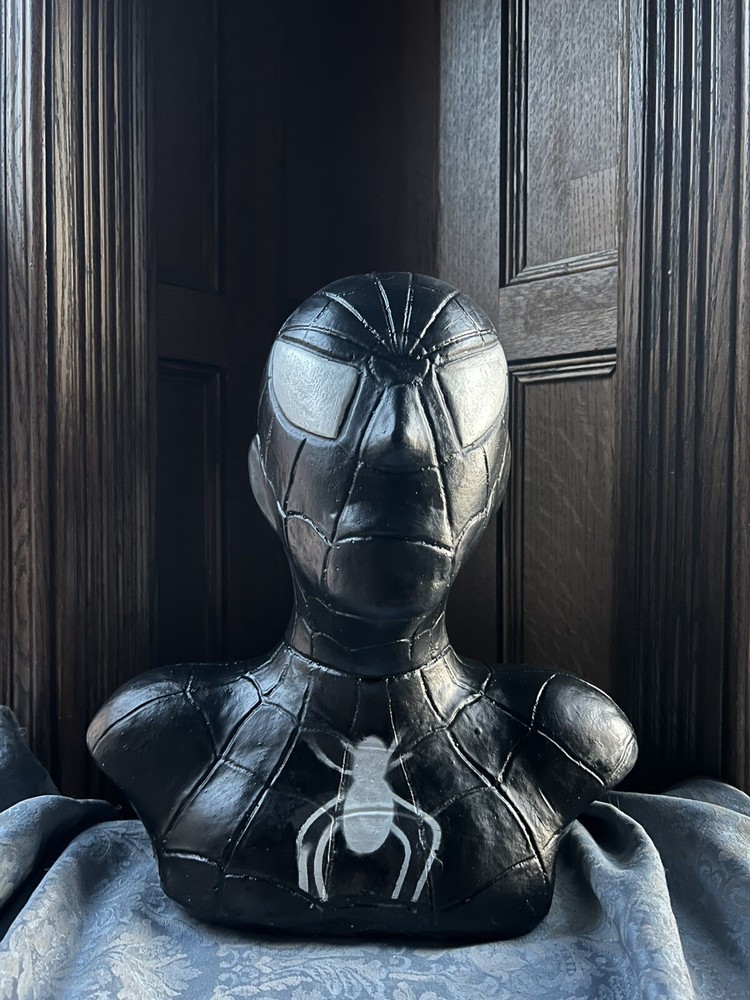 Vintage Spider-Man Heavy Plaster Spider-Man Bust