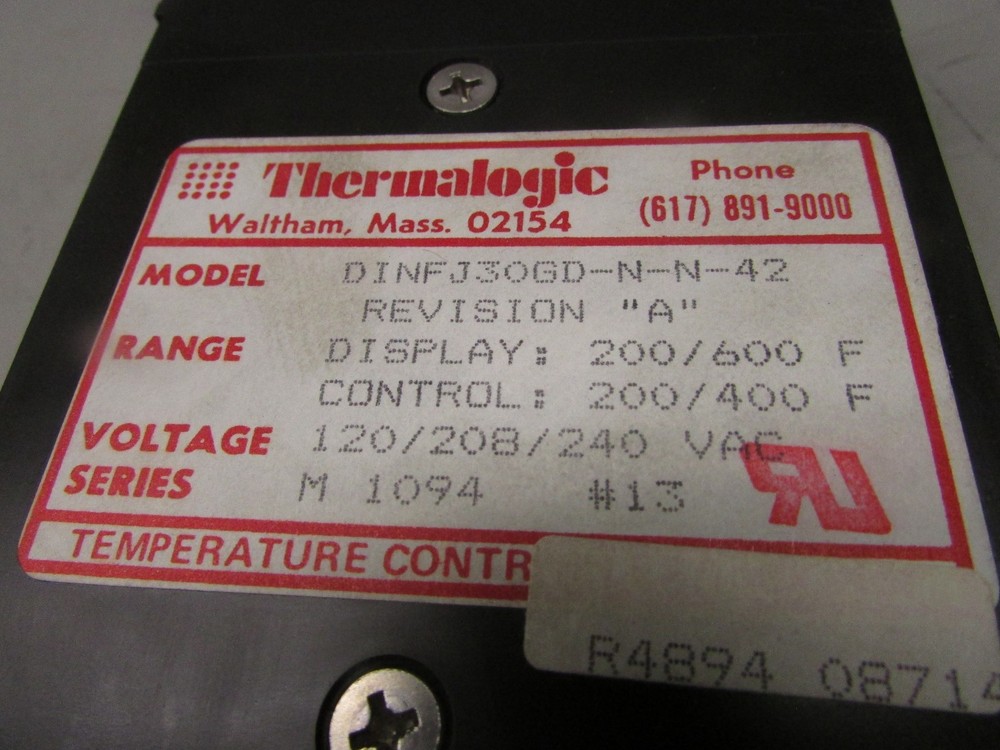 Thermalogic DINFJ30GD-N-N-42 Temperature Controller Series M1094