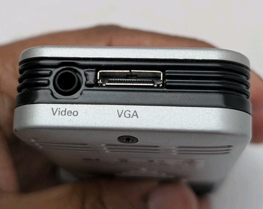 3M Micro Professional Projector MPro110 TESTED & WORKING No VGA CABLE