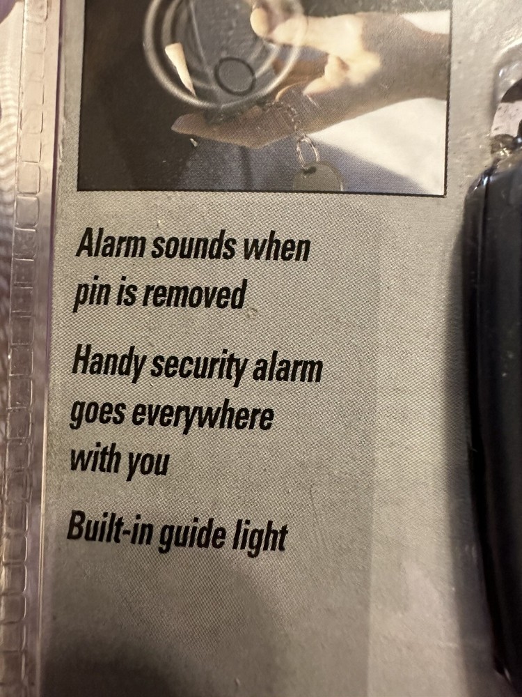 GE-Personal Security Alarm Keychain & LED Light-GESECPA1!!!!!!!!