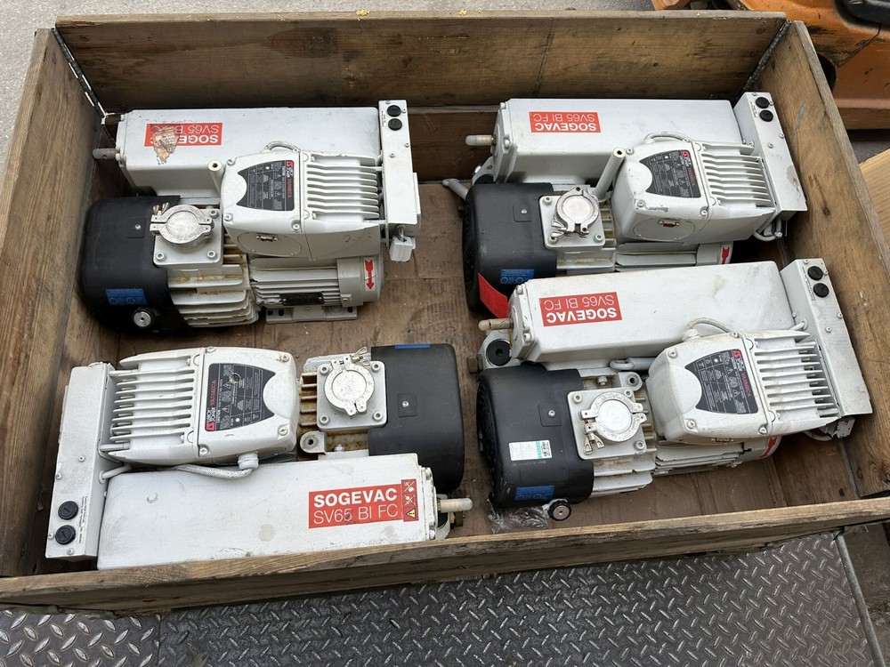 Leybold sogevac SV65 rotary vane vacuum pump
