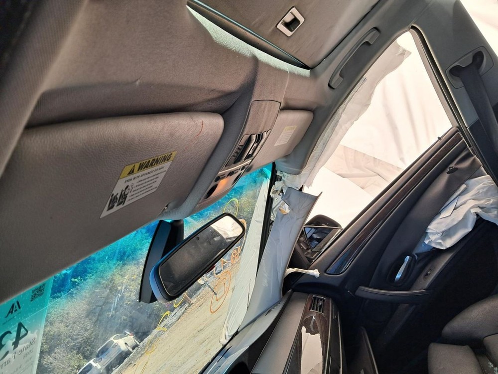 535I 2008 Glove Box 4852768