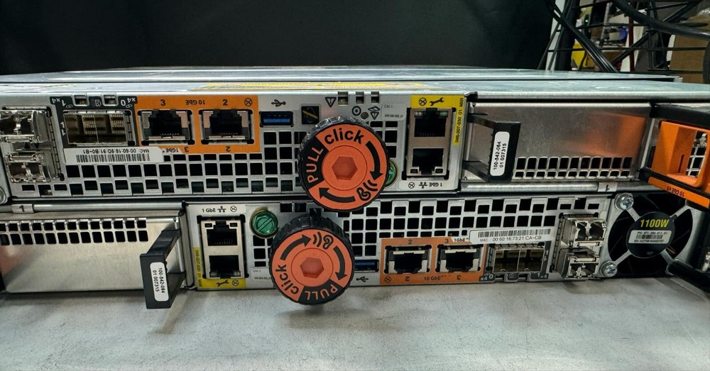 DELL EMC OPE25 Unity 400 25x SFF Storage FLASH RAID Disk Drive Array 900-542-004