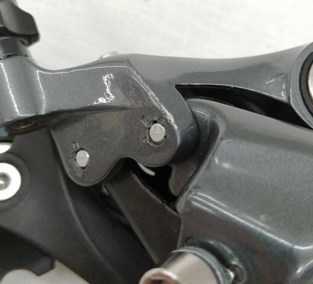 RD-R2000 R Derailleur