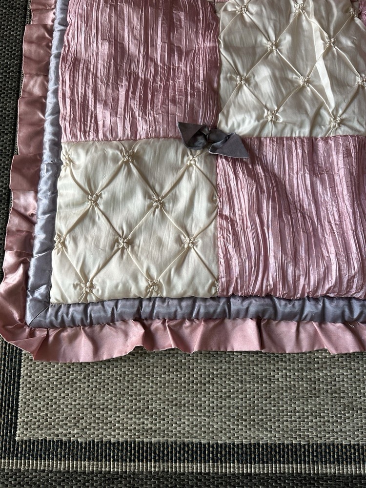 The Peanut Shell Crib/Toddler Bed Set