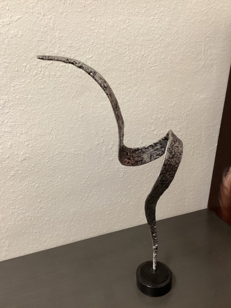 Abstract Silas Style Swirl Sculpture